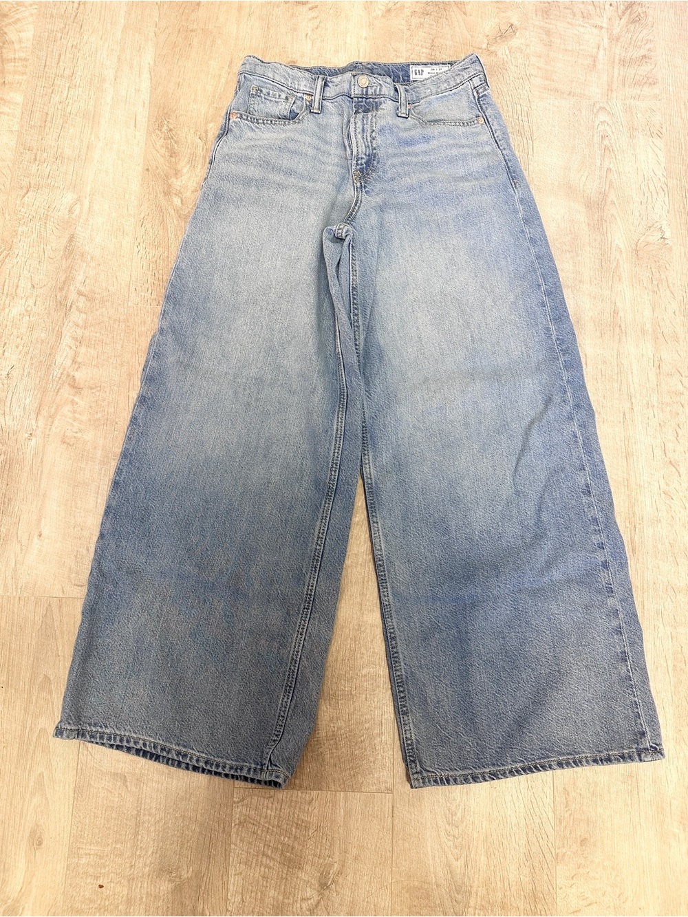 GAP Women's Light Blue Wide-Leg Jeans